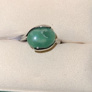 Green Cabochon Faux Jade Stone Silver-tone Statement Fashion Ring Size 9 or 19